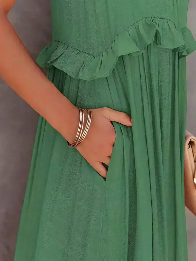 ANETA | Elegant sleeveless dress with ruffles