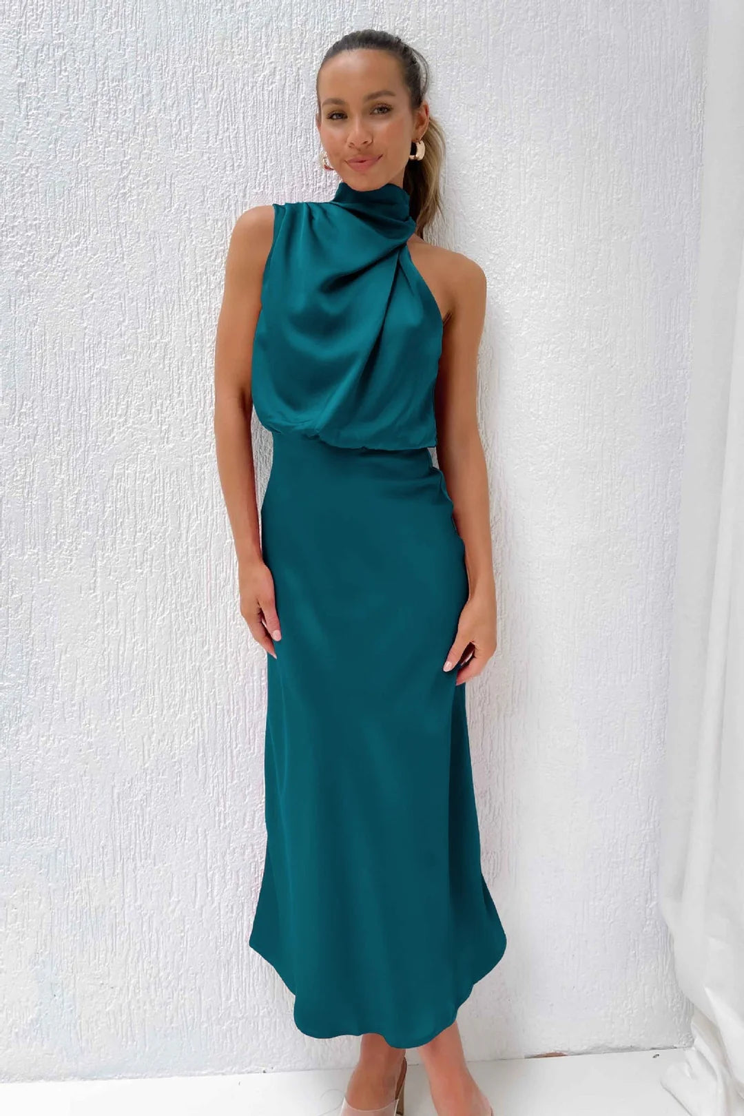 Benthe - Off-the-Shoulder Midi Dress