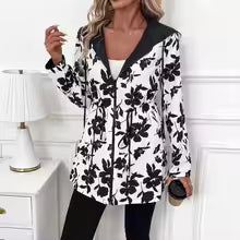 Reversible hooded coat with leopard print