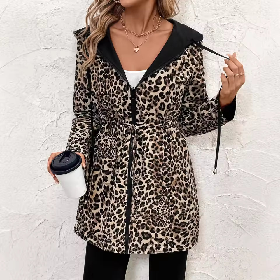 Reversible hooded coat with leopard print